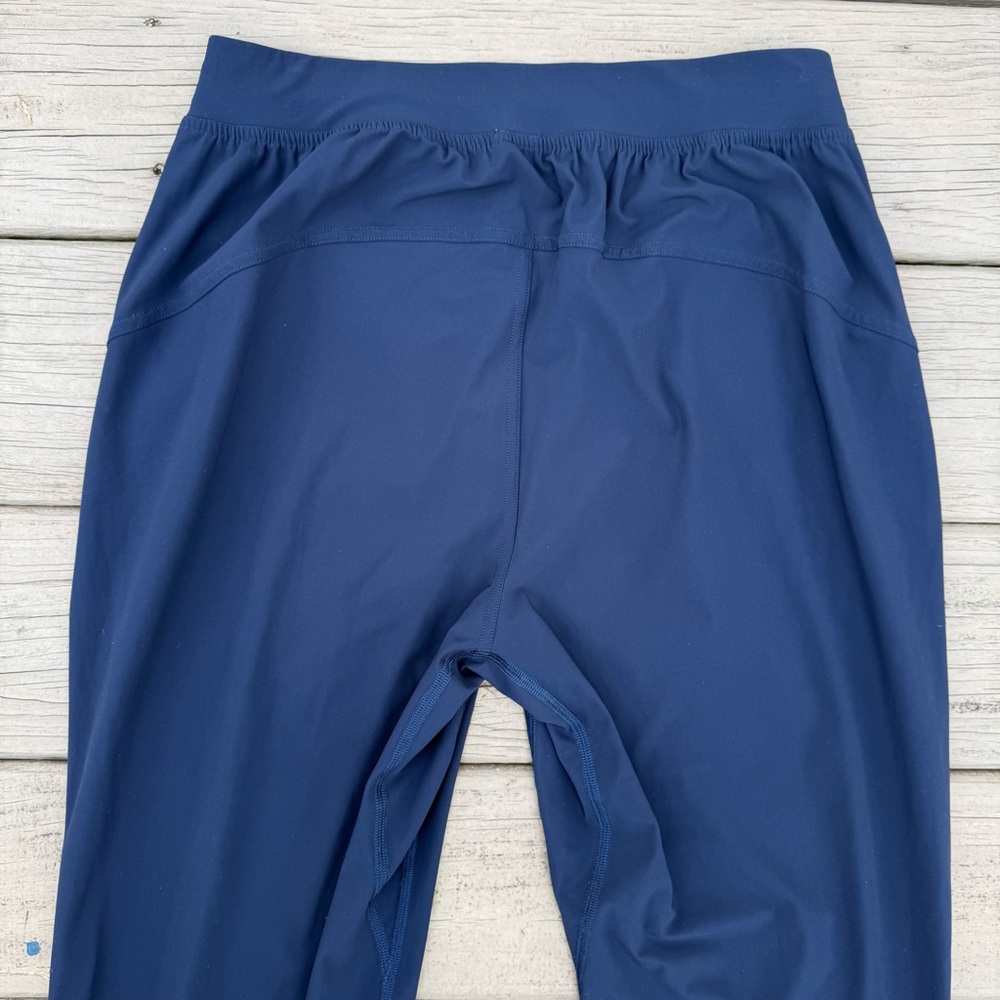 Lululemon Adapted State Jogger Pants in Navy Blue size 6 - Picture 6 of 14
